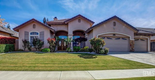 9813 Fitzgerald Drive, Bakersfield, CA 93311