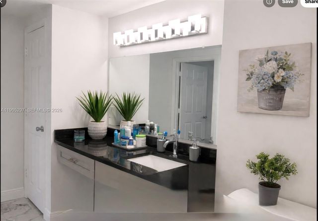 11631 SW 2nd St 20104, Pembroke Pines, FL 33025