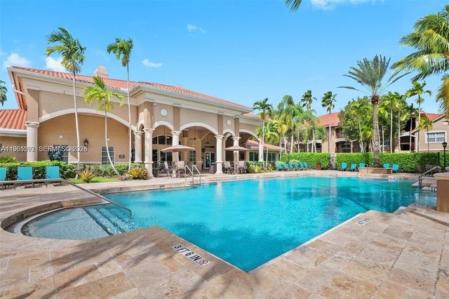 11631 SW 2nd St 20104, Pembroke Pines, FL 33025