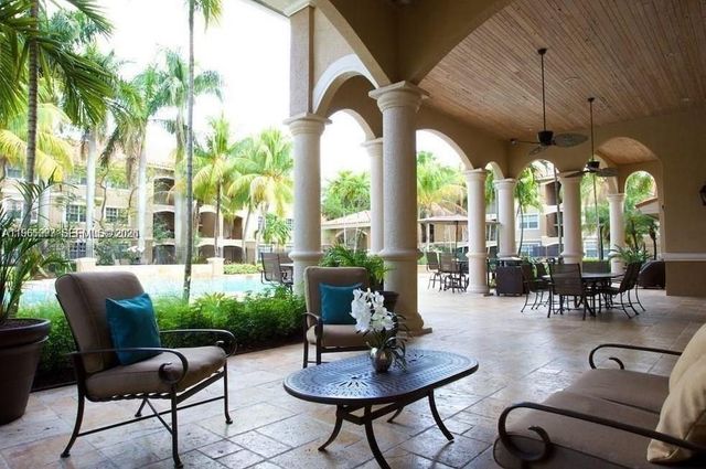 11631 SW 2nd St 20104, Pembroke Pines, FL 33025