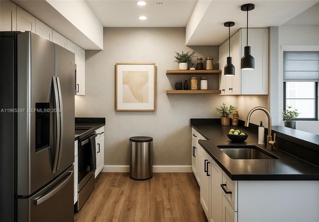 11631 SW 2nd St 20104, Pembroke Pines, FL 33025