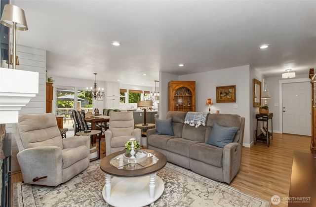 2008 117th Avenue NE, Lake Stevens, WA 98258