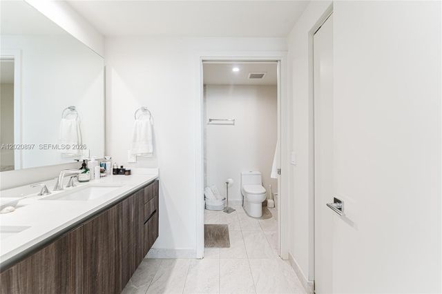 488 NE 18th St 1205, Miami, FL 33132