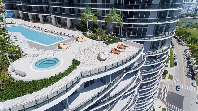 488 NE 18th St 1205, Miami, FL 33132