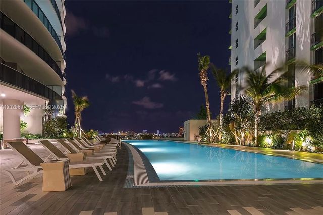 488 NE 18th St 1205, Miami, FL 33132