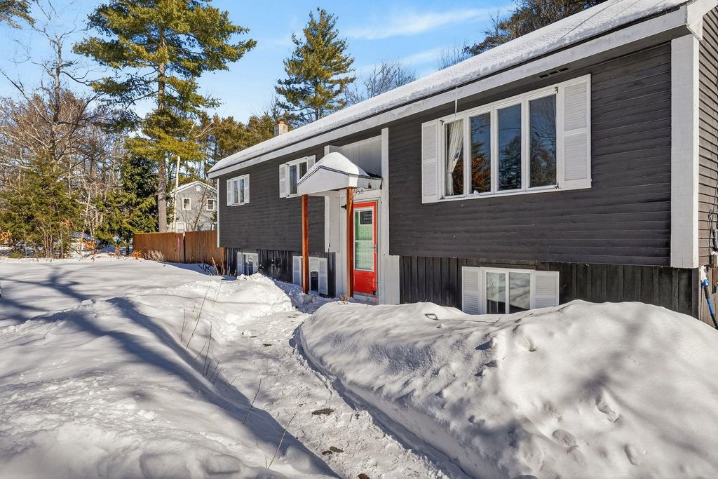 28 Hanna Drive, Waterboro, ME 04030 — photo 3