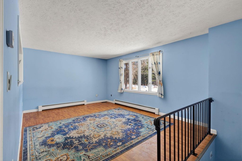 28 Hanna Drive, Waterboro, ME 04030 — photo 4