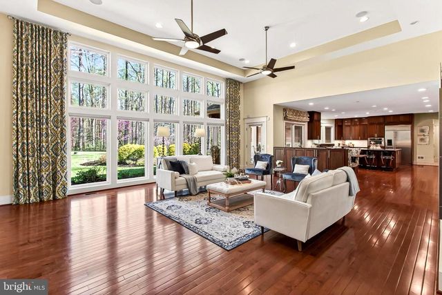 11568 LILTING LN, Fairfax Station, VA 22039
