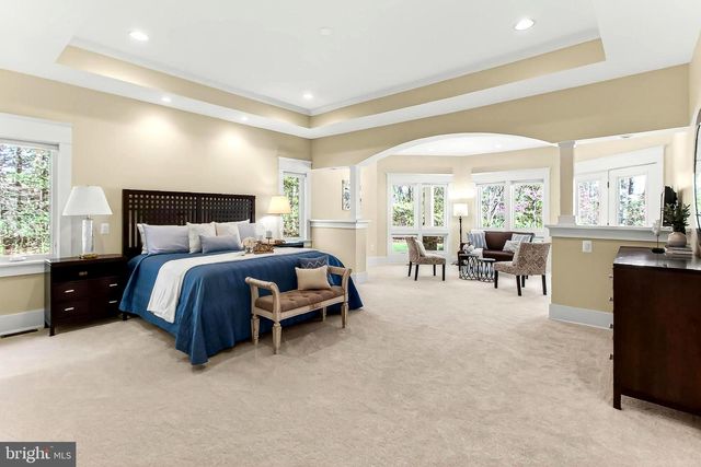 11568 LILTING LN, Fairfax Station, VA 22039