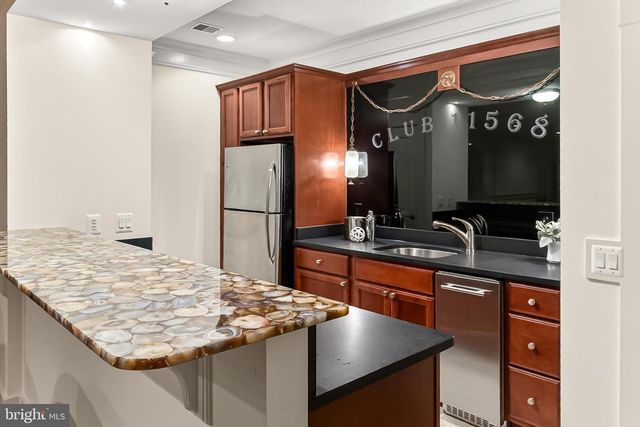 11568 LILTING LN, Fairfax Station, VA 22039