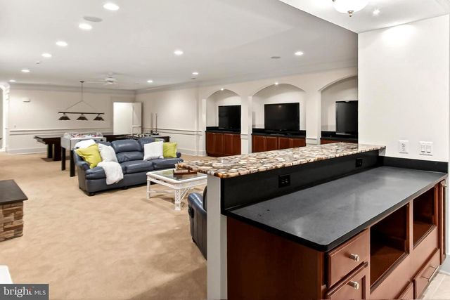 11568 LILTING LN, Fairfax Station, VA 22039