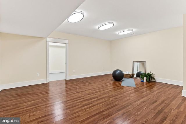 11568 LILTING LN, Fairfax Station, VA 22039