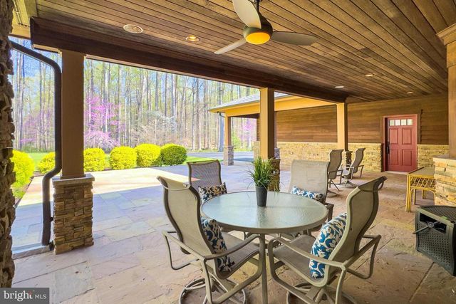 11568 LILTING LN, Fairfax Station, VA 22039