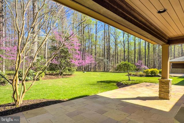 11568 LILTING LN, Fairfax Station, VA 22039