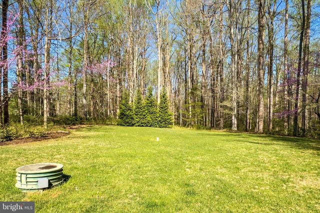 11568 LILTING LN, Fairfax Station, VA 22039