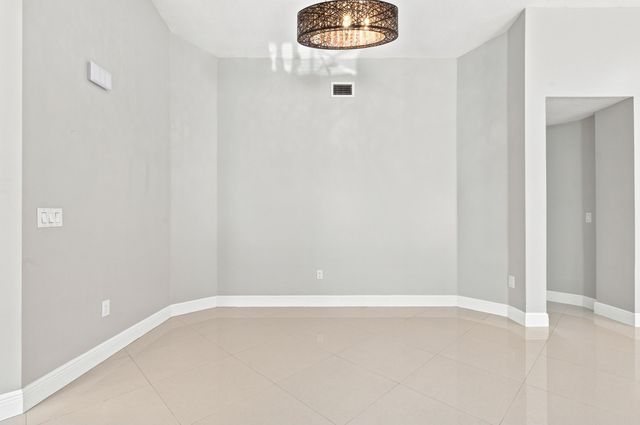 13513 NW 7TH Street, Plantation, FL 33325