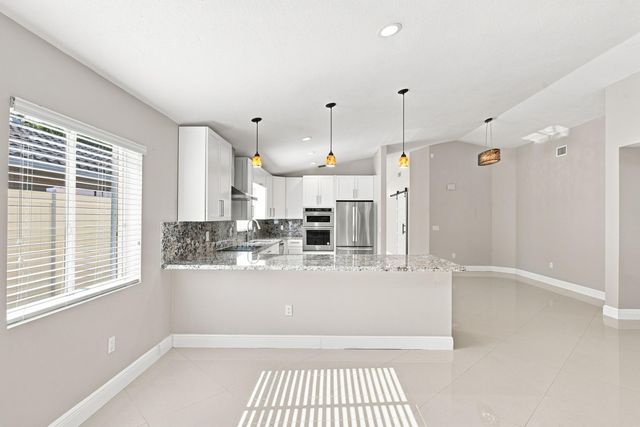13513 NW 7TH Street, Plantation, FL 33325