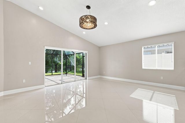 13513 NW 7TH Street, Plantation, FL 33325