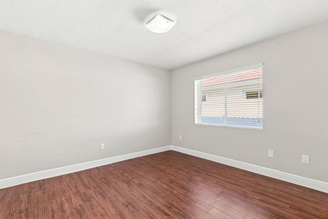 13513 NW 7TH Street, Plantation, FL 33325