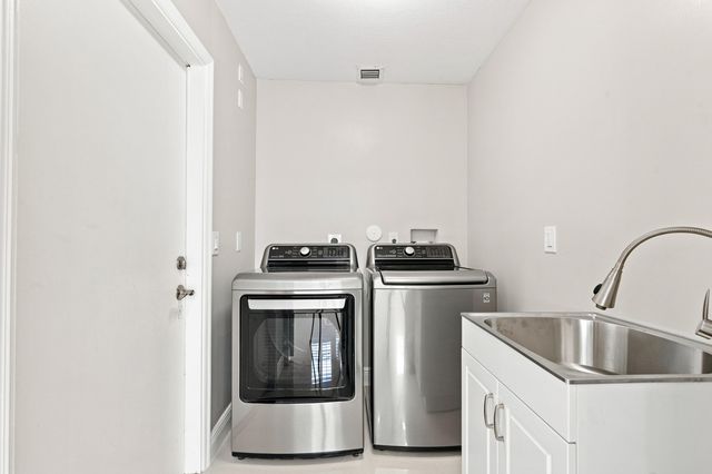 13513 NW 7TH Street, Plantation, FL 33325