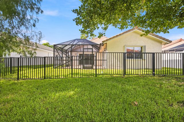 13513 NW 7TH Street, Plantation, FL 33325