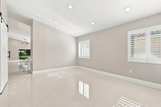 13513 NW 7TH Street, Plantation, FL 33325