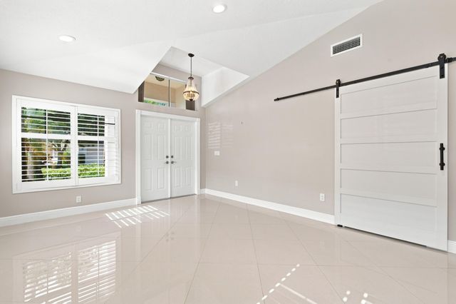 13513 NW 7TH Street, Plantation, FL 33325
