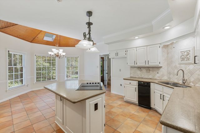 2088 DEERWOODS CV, Germantown, TN 38139