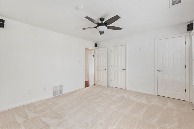2088 DEERWOODS CV, Germantown, TN 38139