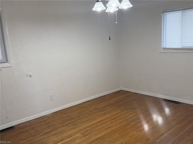 7005 Old Mill RD, Norfolk, VA 23518