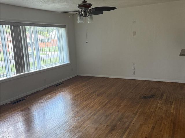 7005 Old Mill RD, Norfolk, VA 23518