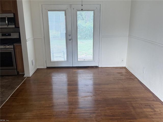 7005 Old Mill RD, Norfolk, VA 23518