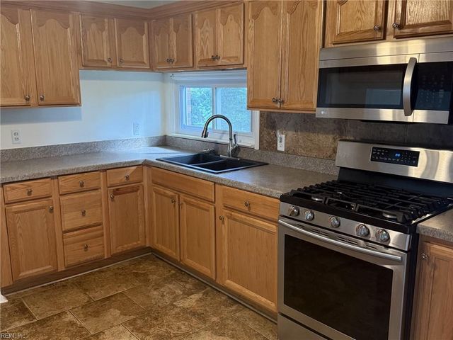 7005 Old Mill RD, Norfolk, VA 23518