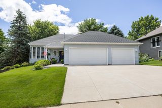 1829 22nd Avenue NE, Rochester, MN 55906