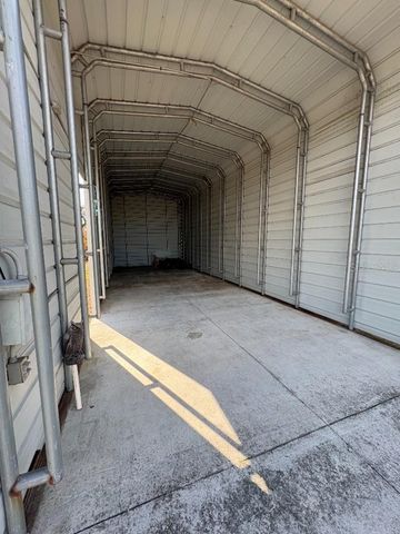 24610 STATE ROAD 64 E, Myakka City, FL 34251