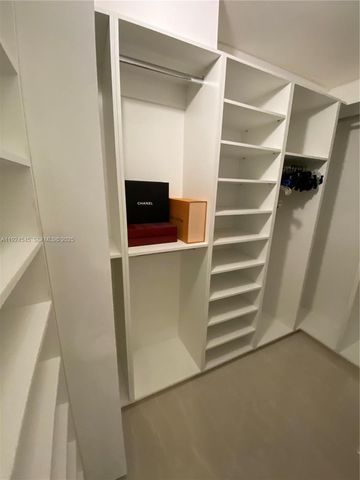 1500 S Ocean Dr 16J, Hollywood, FL 33019