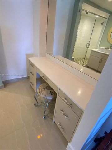 1500 S Ocean Dr 16J, Hollywood, FL 33019