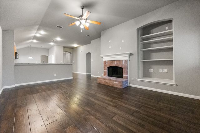 1003 Kimbro Drive, Forney, TX 75126