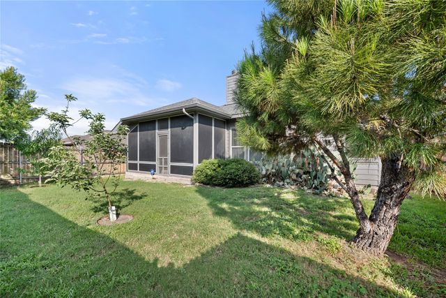 1003 Kimbro Drive, Forney, TX 75126