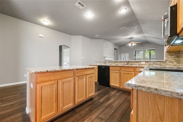 1003 Kimbro Drive, Forney, TX 75126