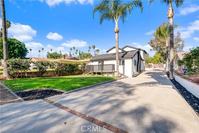 7247 Pontoosuc, Riverside, CA 92504