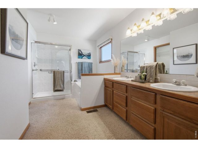 3926 Ridgeway Ct, Fort Collins, CO 80526