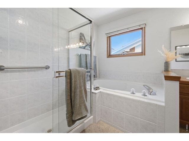 3926 Ridgeway Ct, Fort Collins, CO 80526