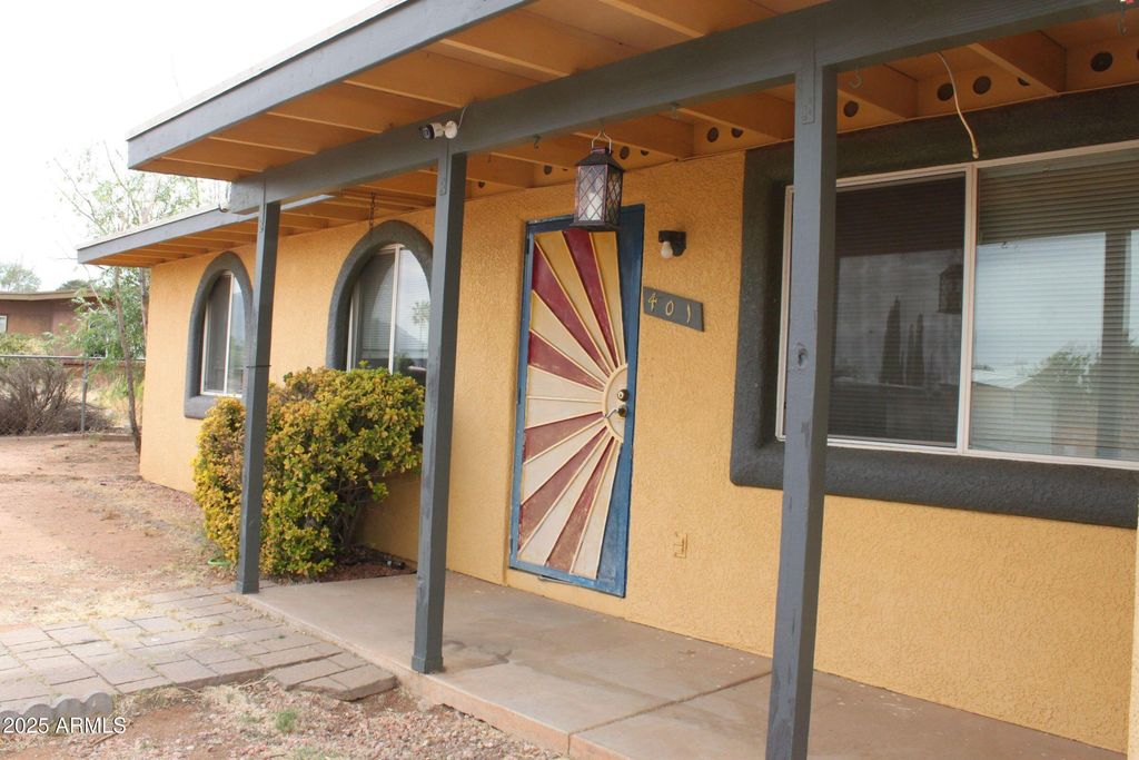 401 S CORONADO Drive, Sierra Vista, AZ 85635