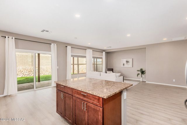 8445 E Ramona Madera Lane, Tucson, AZ 85747