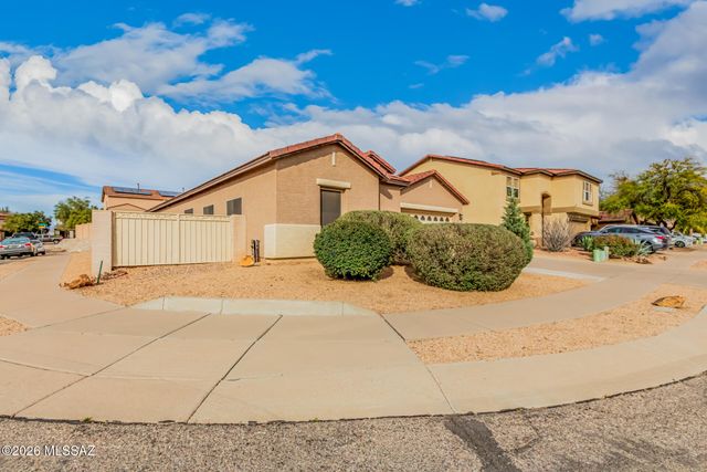 8445 E Ramona Madera Lane, Tucson, AZ 85747