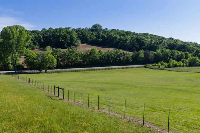 0 Morel Rd, Columbia, TN 38401