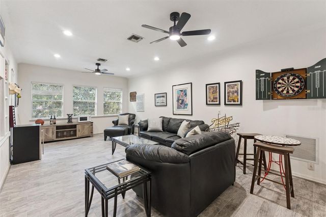 109 CHERRY CREEK CIRCLE, Winter Springs, FL 32708