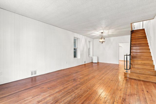 223 WENDOVER ST, Philadelphia, PA 19128