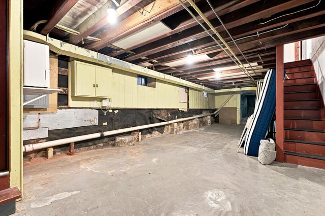 223 WENDOVER ST, Philadelphia, PA 19128